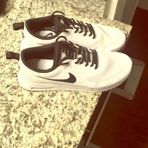 Nike Air Max Thea